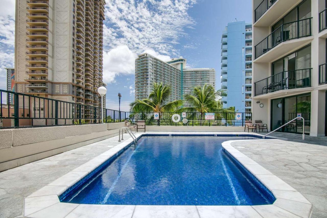 Apartamento Renovated With View At Aqua Palms Waikiki Honolulu